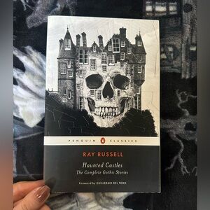 Penguin Classics Haunted Castles Book